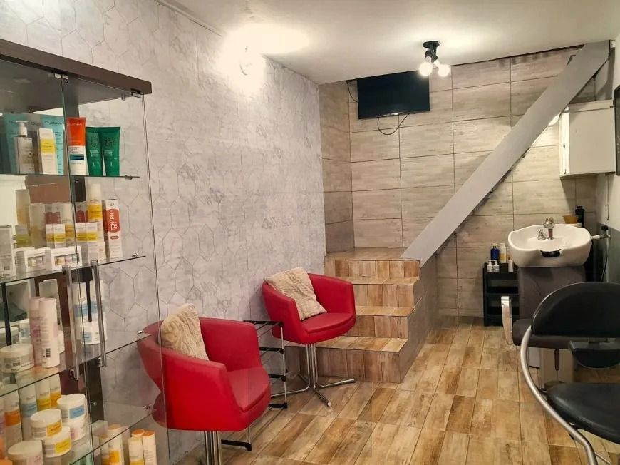 Casa com 3 Quartos e 3 banheiros à Venda, 387 m² — foto 24