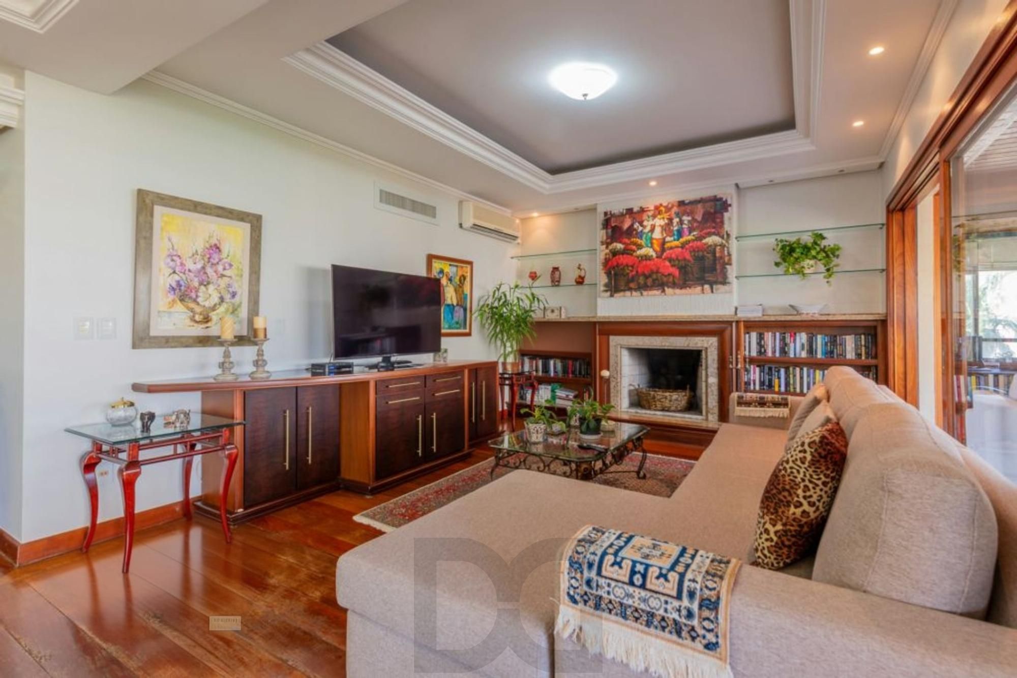 Apartamento de 4 dormitórios, 2 suítes, 2 vagas e elevador na Castro Alves. — foto 9