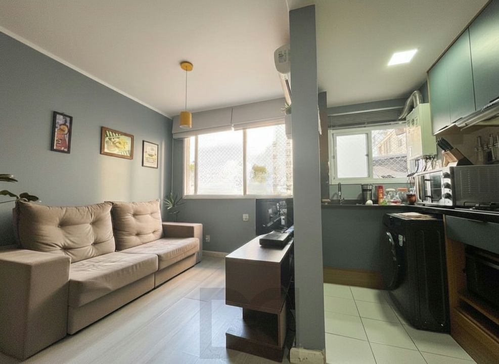 Apartamento 3 quartos, 1 vaga, elevador e piscina no bairro Cristal — foto 5