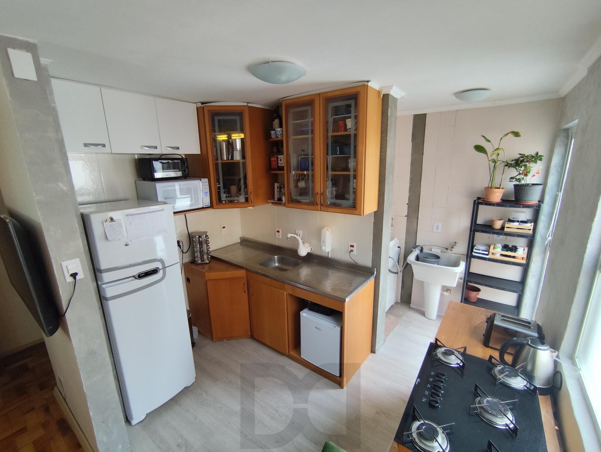 Apartamento semi mobiliado de 2 quartos e 2 vagas no bairro Petrópolis — foto 19
