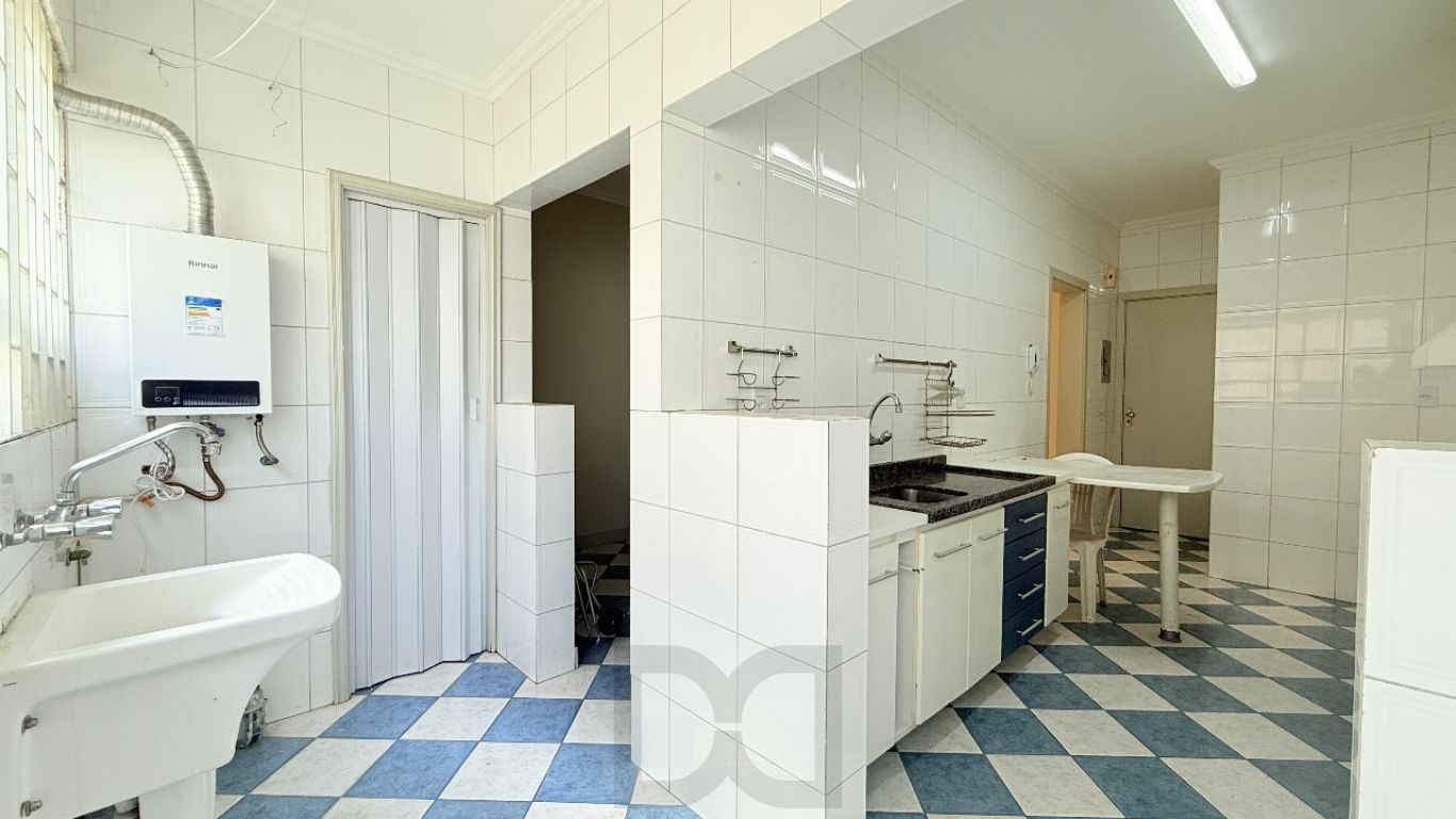 Apartamento de 3 dormitórios,1 suíte, 1 vaga, elevador no bairro Jardim Lindóia — foto 9