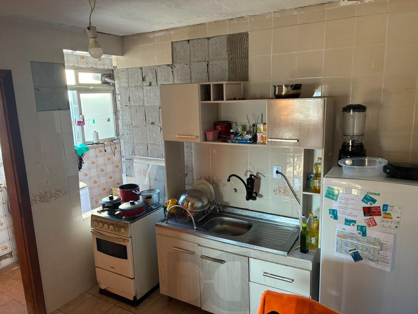 Apartamento com 2 quartos, 1dep. Empregada e sol da manha no bairro Partenon — foto 9