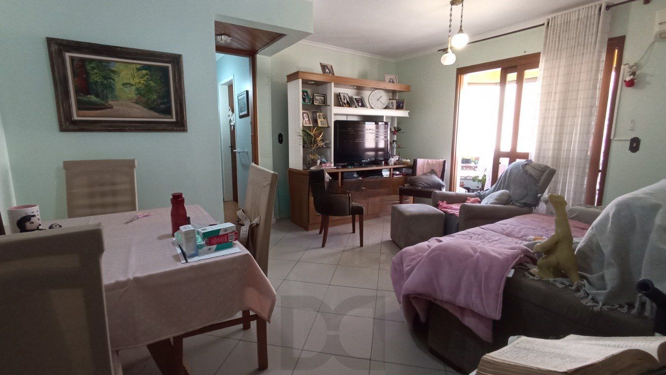 Apartamento com 2 quartos, 1 vaga com elevador na Vila Ipiranga — foto 2