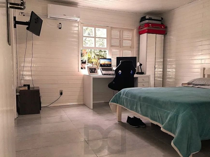 Casa com 3 Quartos e 3 banheiros à Venda, 387 m² — foto 14