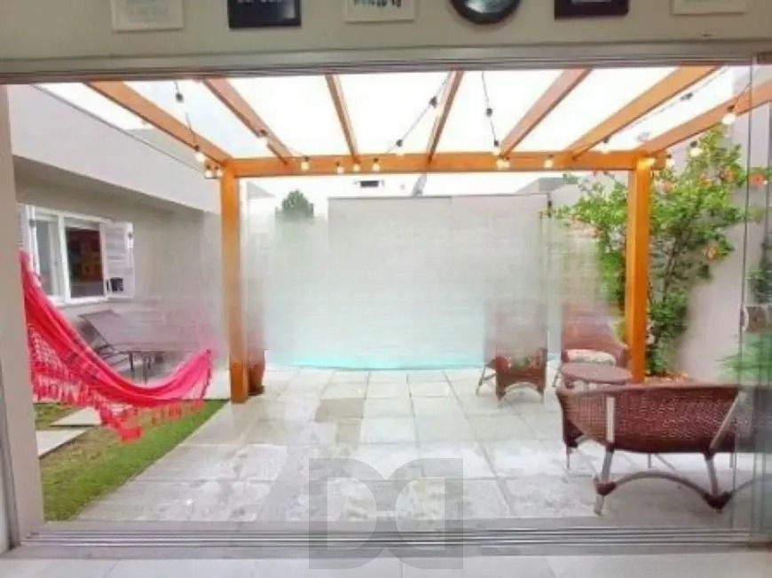Casa 3 Quartos com Piscina à Venda no Mário Quintana — foto 21