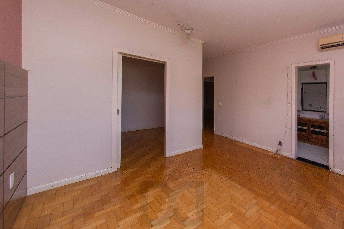 Apartamento garden, 3 dormitórios, 2 suítes, e 131m² privativos no Menino Deus. — foto 9