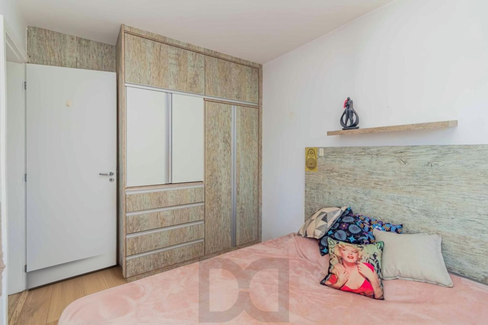 Apartamento com 3 quartos, elevador, sacada e 1 vaga Sarandi. — foto 13