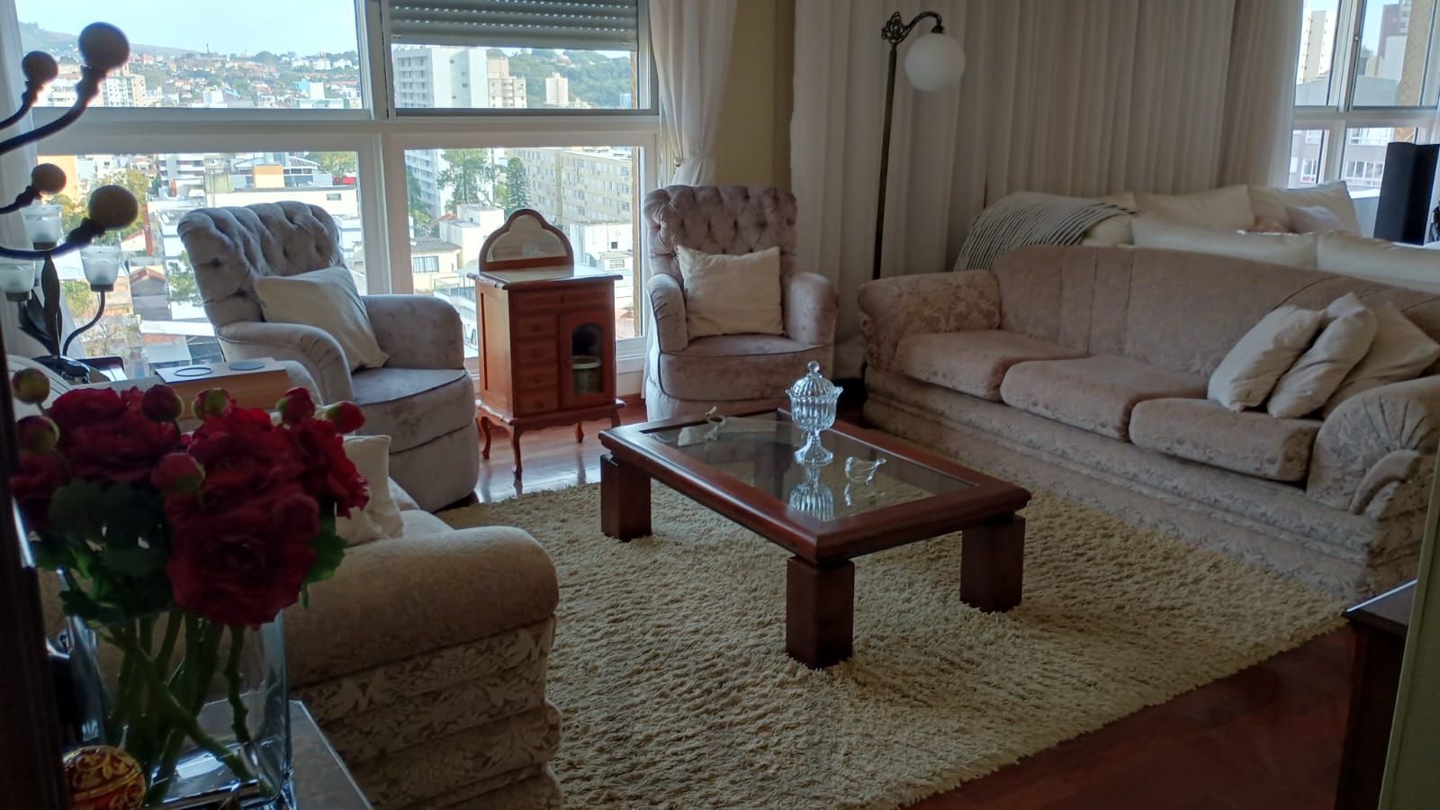 Apartamento com 3 quartos, elevador no Bairro jardim Botânico em Porto Alegre. — foto 6