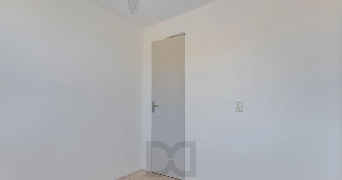 Apartamento com 2 Quartos, Churrasqueira, Piscina e 1 Vaga no Sarandi — foto 9