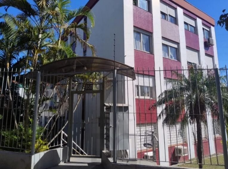 Apartamento de 2 dormitórios com 1 vaga de garagem no bairro Passo da Areia — foto 2