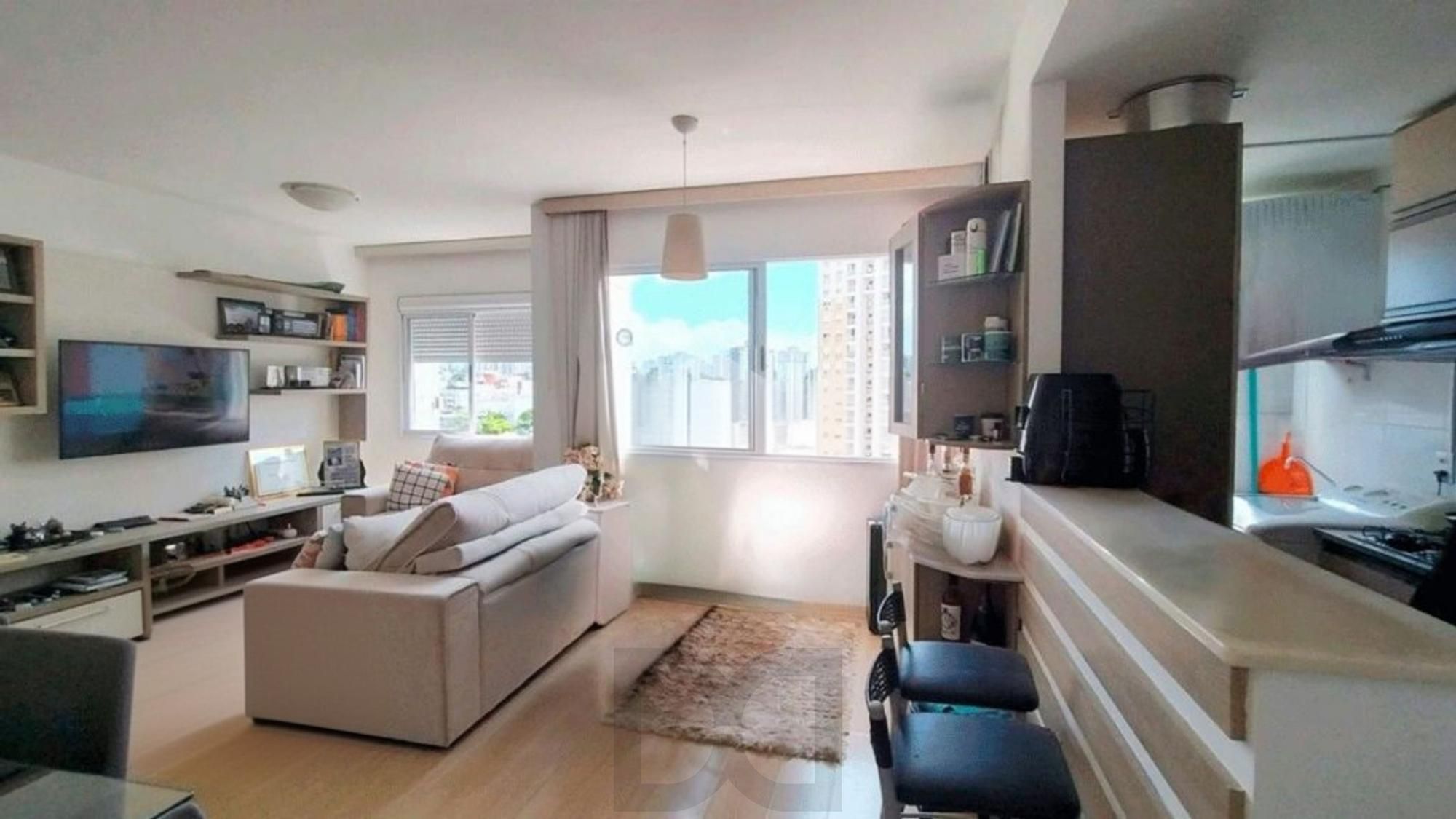 Apartamento de 3 quartos, suíte, elevador e 1 vaga no bairro Vila Ipiranga. — foto 4