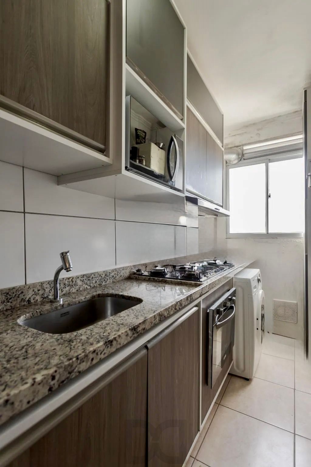 Apartamento com Sacada Linda Vista Morro Santana com 1 vaga de garagem — foto 35