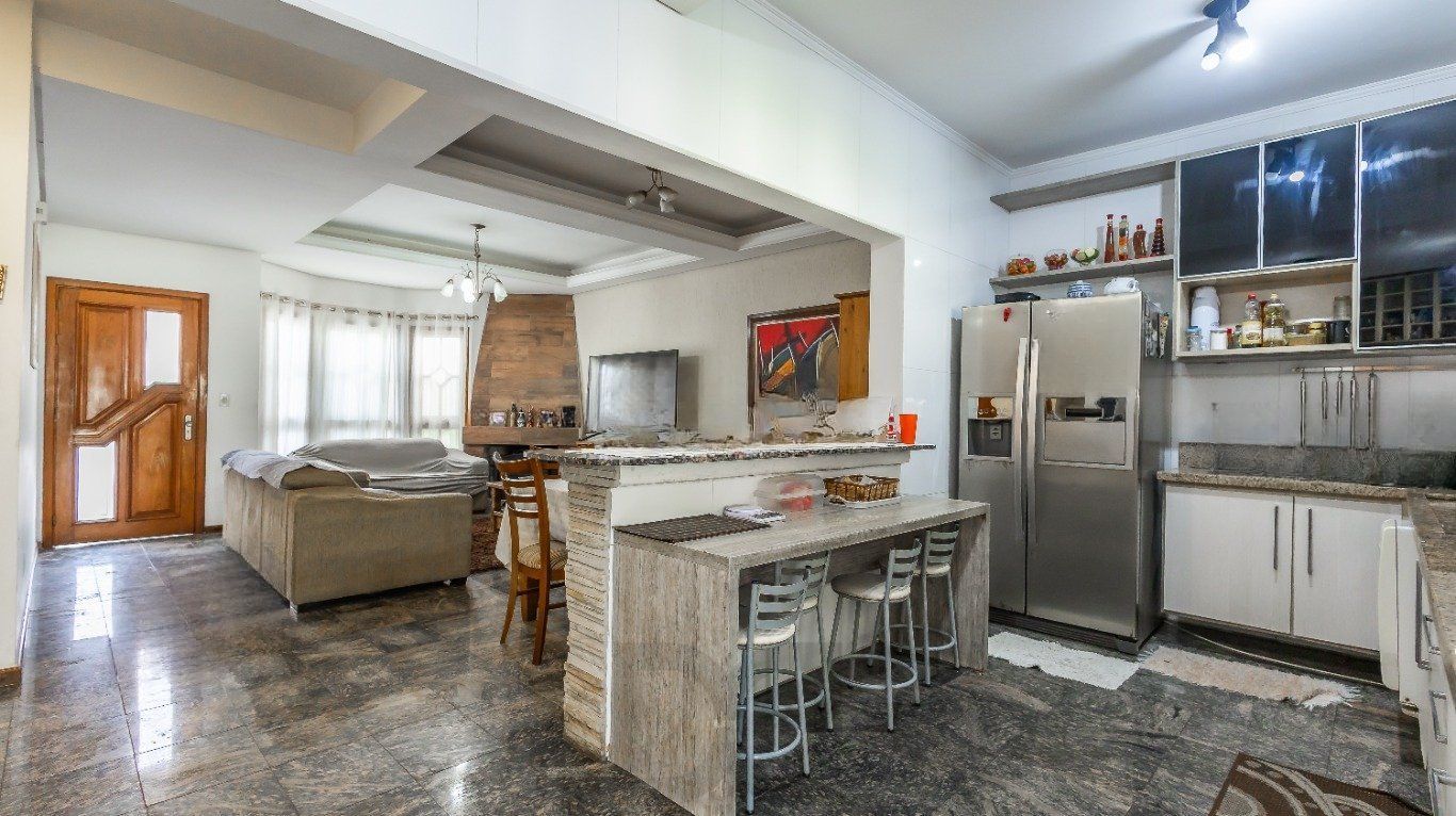 Casa em Condomínio com 4 quartos, 1 suíte e 300m² à venda em Ecoville. — foto 4