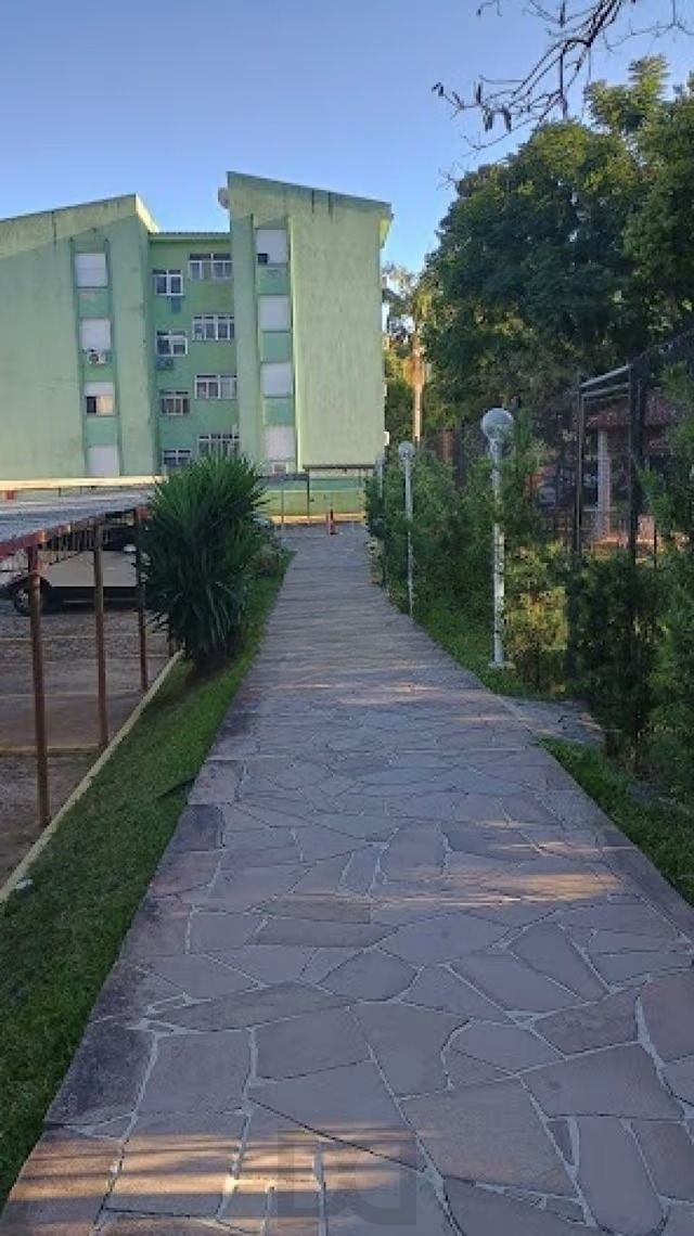 Apartamento de 2 quartos no bairro Jardim Carvalho Porto Alegre. — foto 32