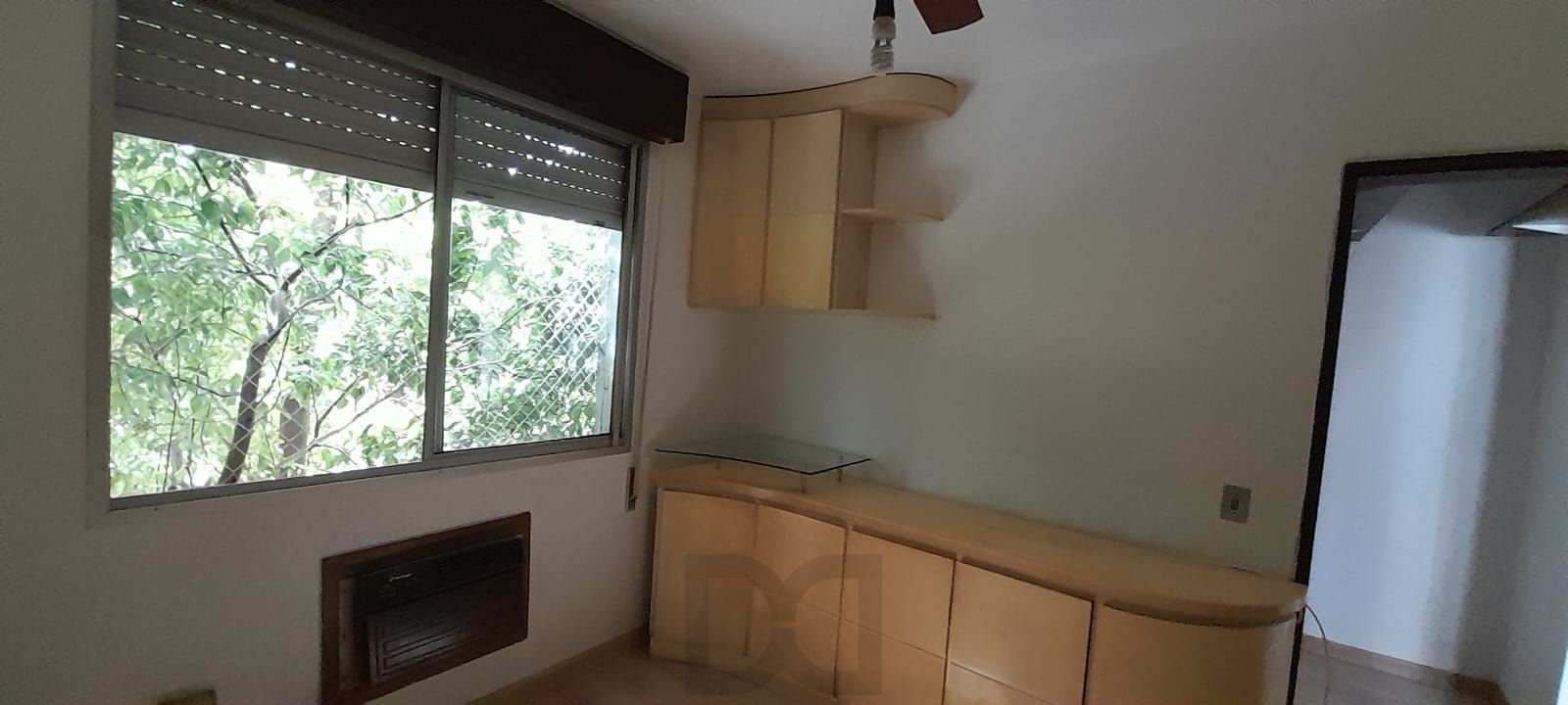 Apartamento de 1 quarto, elevador, 1 vaga coberta no bairro Partenon — foto 14
