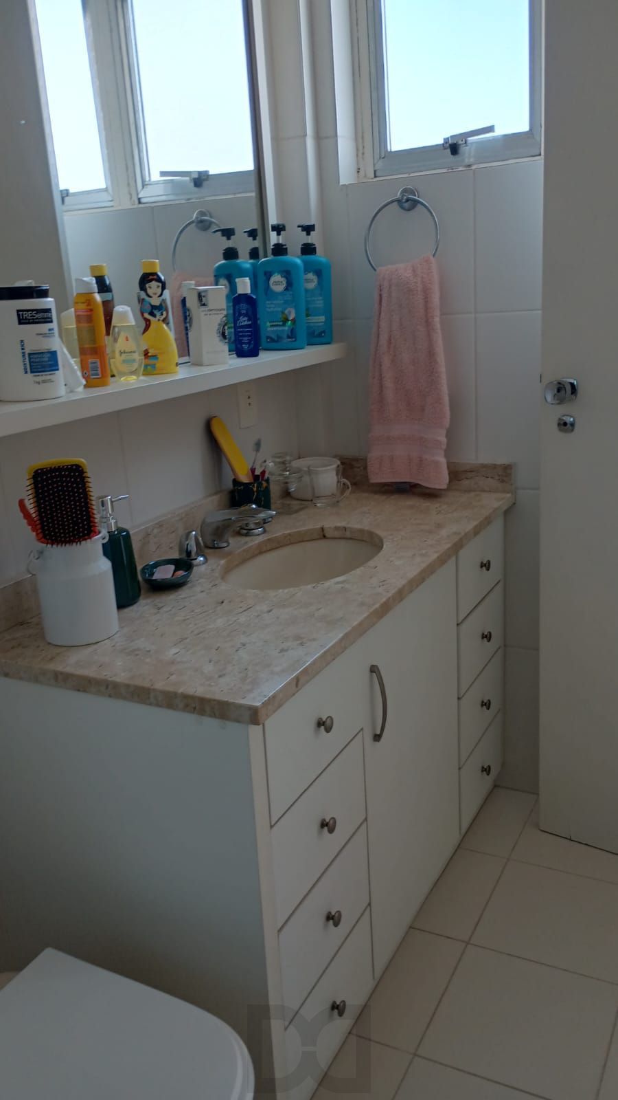 Apartamento de 3 quartos, elevador no bairro Jardim Botânico Porto Alegre. — foto 14