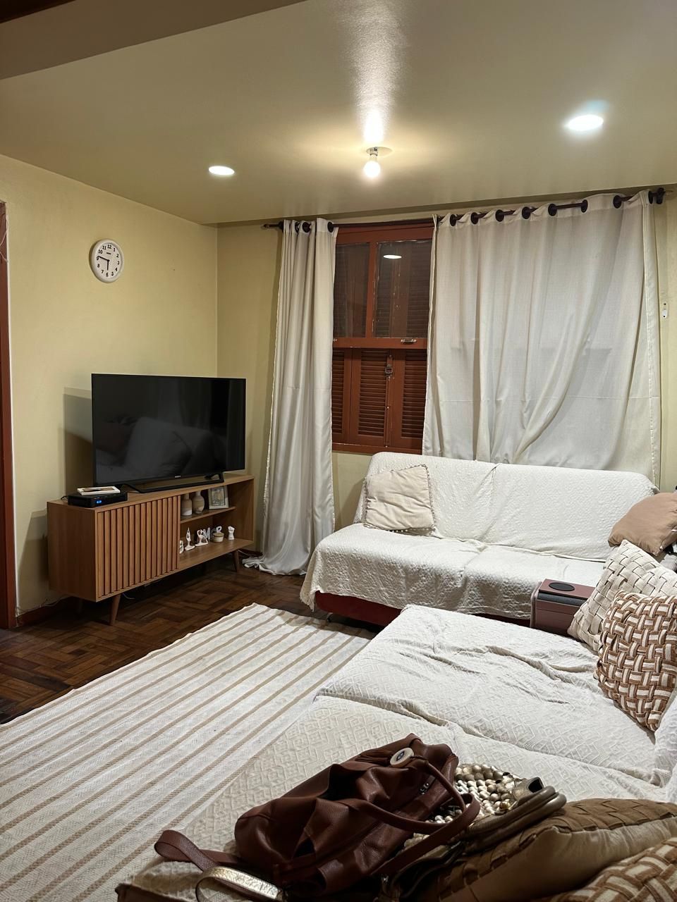 Apartamento de 2 quartos e 2 banheiros no bairro Santa Cecília. — foto 9