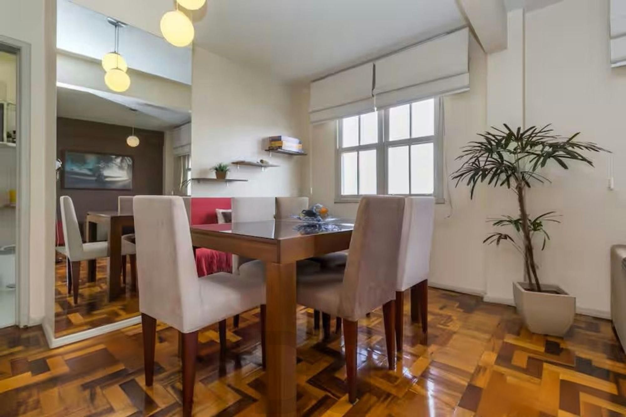 Apartamento 2 Dormitórios com Elevador à Venda na Azenha – Porto Alegre — foto 3