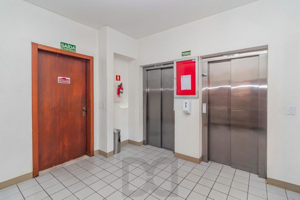 Apartamento de 3 quartos, elevador e 1 vaga no bairro Cristo Redentor — foto 23