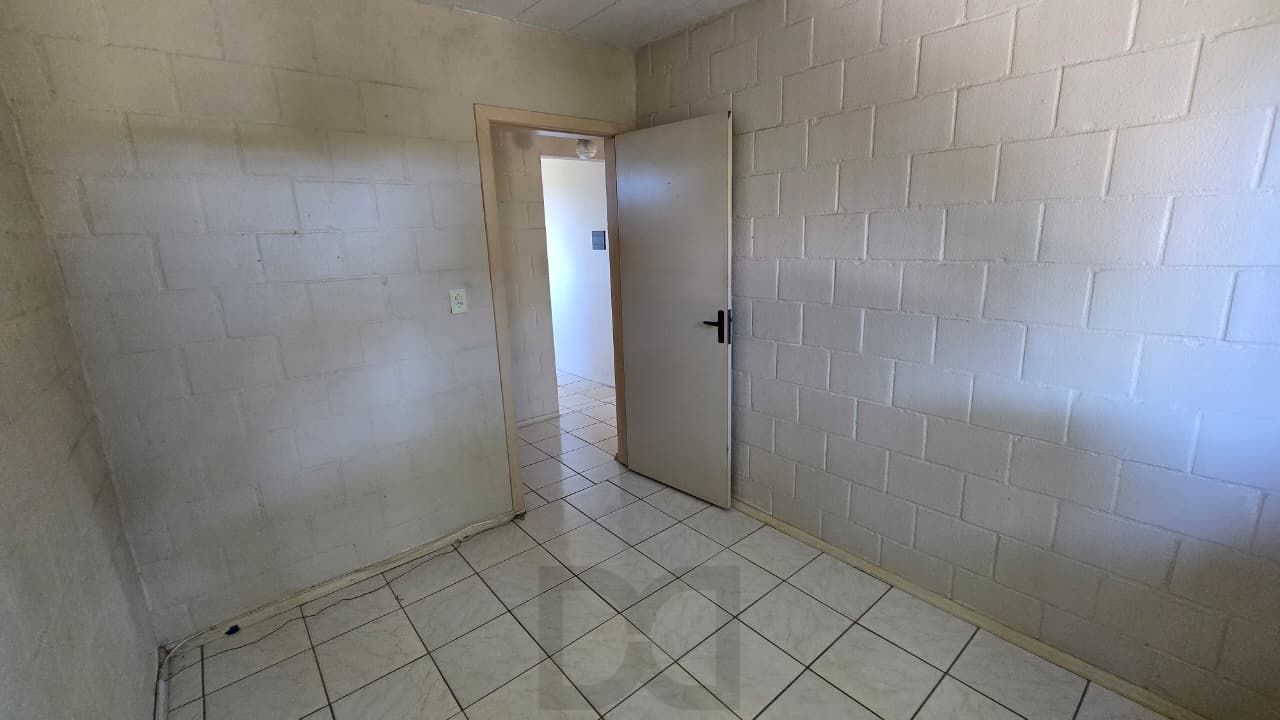Apartamento com 2 quartos, portaria 24hr e vaga no bairro Lomba do Pinheiro — foto 11