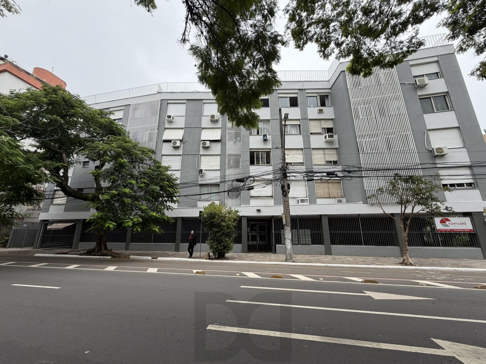Apartamento 1 dormitório na rua Irmão José Otão, Independência — foto 2