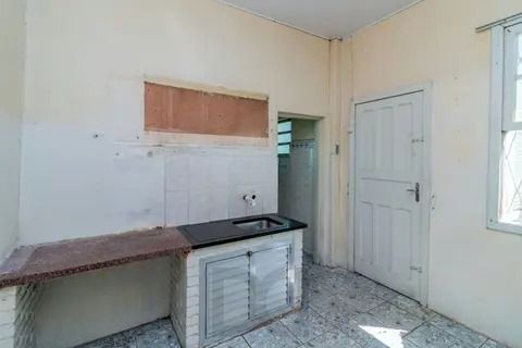 Casa de 2 dormitórios, 1 vaga de garagem no bairro glória Porto Alegre. — foto 22