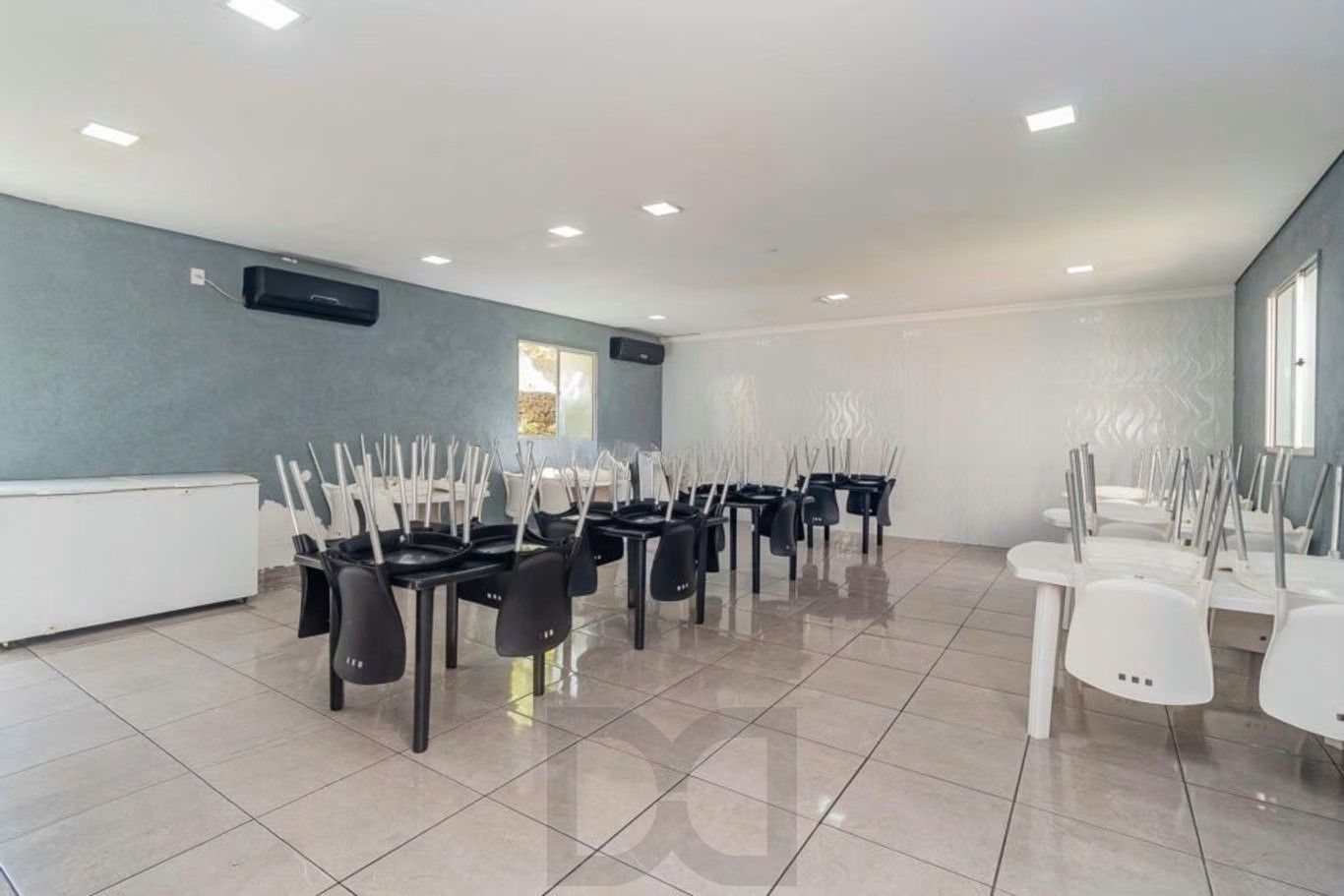 Apartamento térreo, 2 quartos, vaga e piscina no bairro Jardim Itu — foto 15