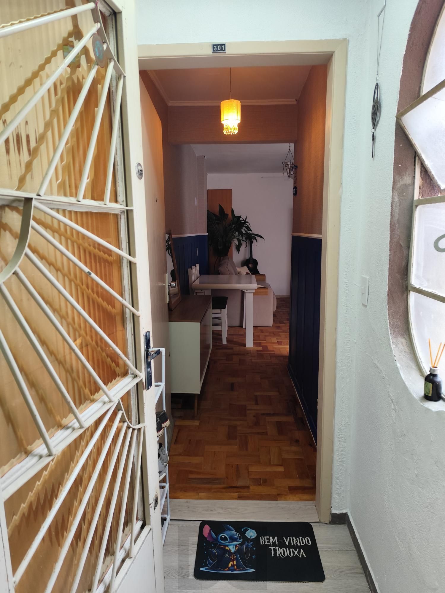 Apartamento semi mobiliado de 2 quartos e 2 vagas no bairro Petrópolis — foto 18