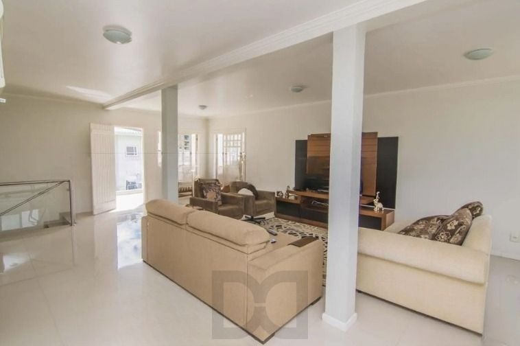 Casa 4 quartos, 4 suítes, 4 vagas e pátio com piscina no Bairro Vila Ipiranga — foto 14