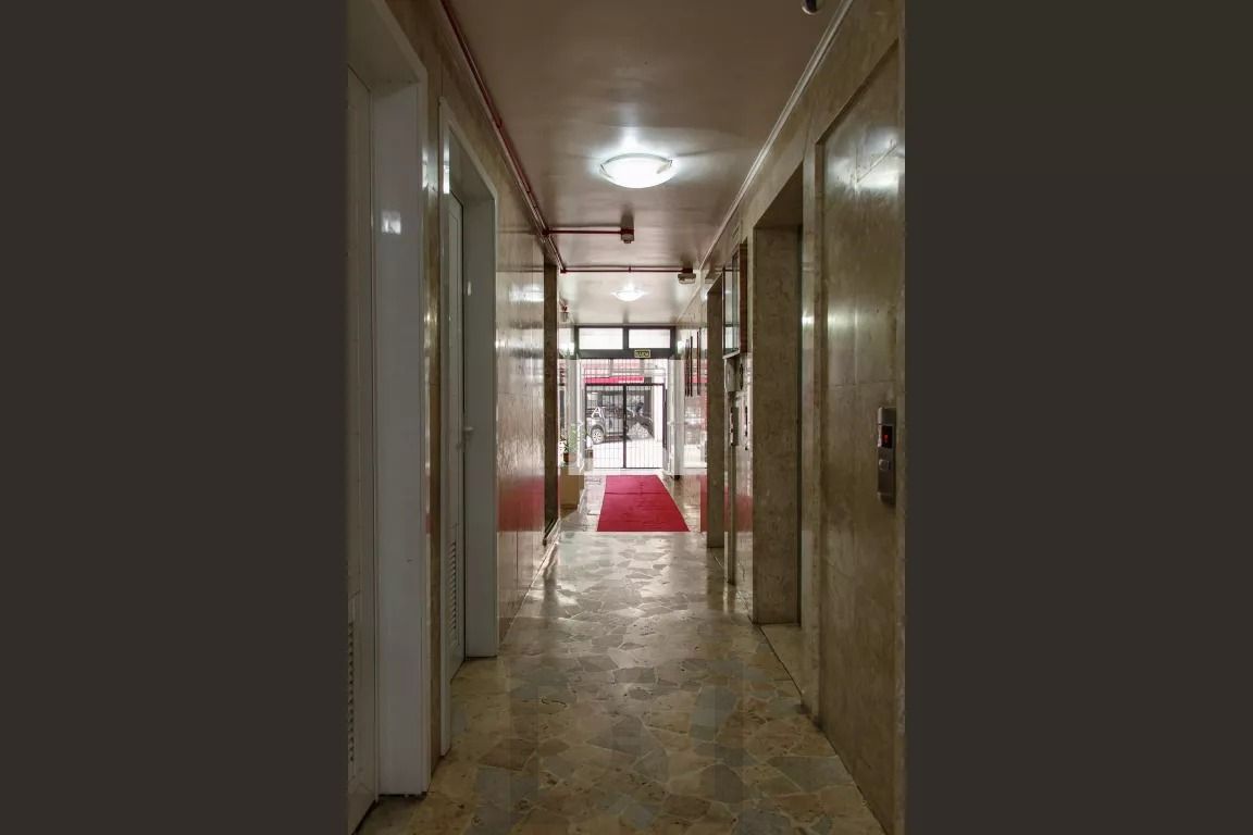 Apartamento com 4 quartos, 3 banheiros no Bairro Centro Historico. — foto 21