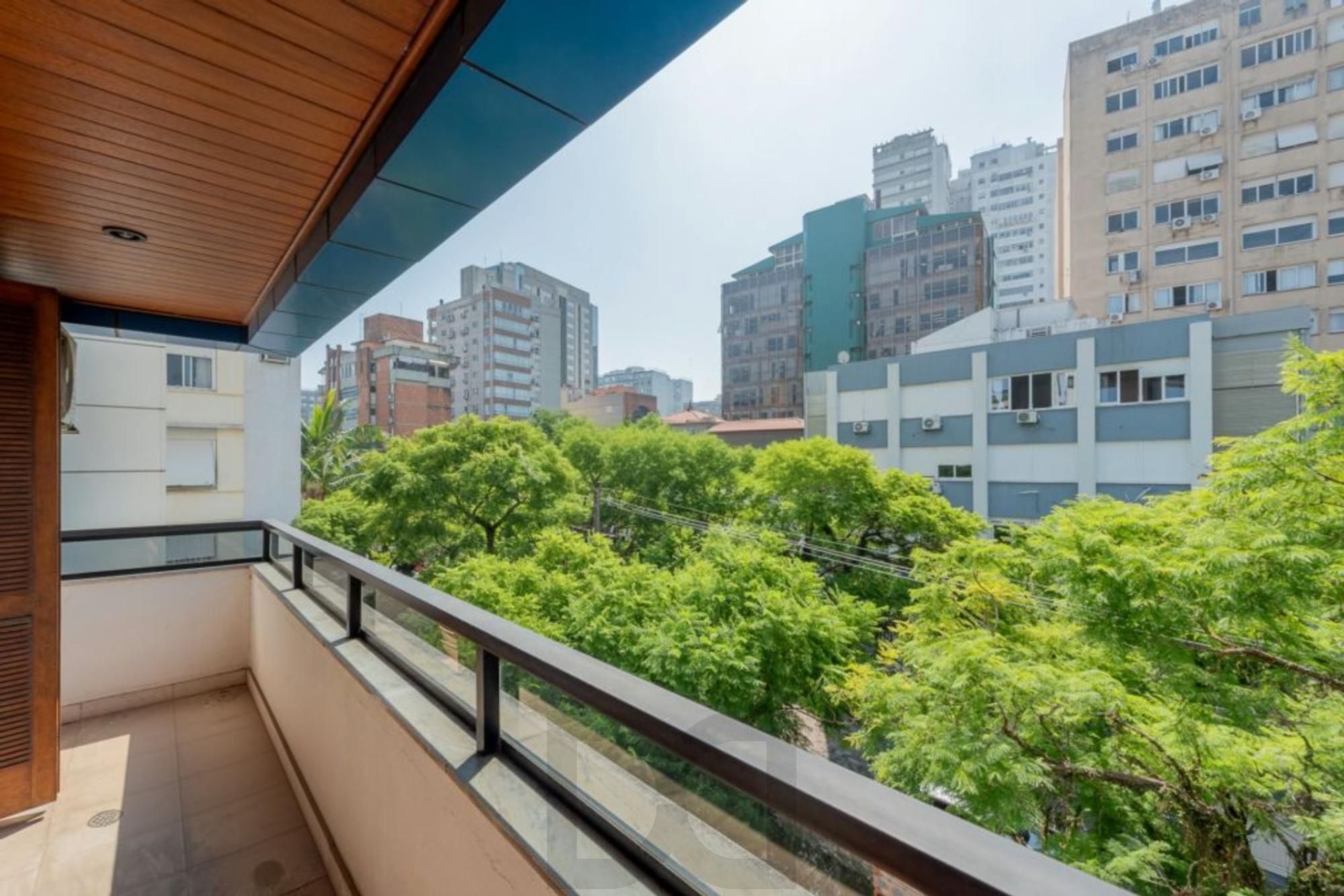 Apartamento de 4 dormitórios, 2 suítes, 2 vagas e elevador na Castro Alves. — foto 28