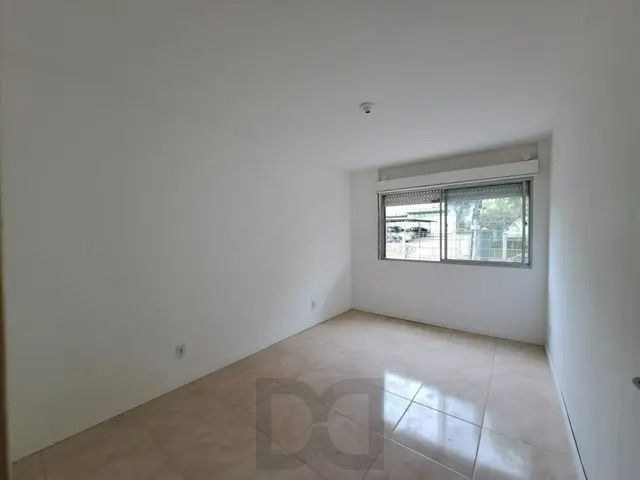 Apartamento de 3 dormitórios no bairro Jardim Itu em Porto Alegre — foto 1