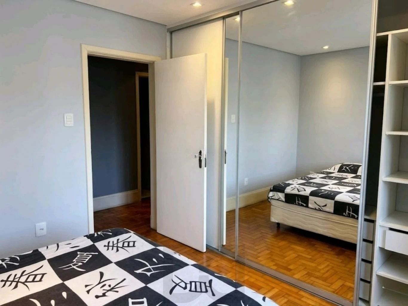 Apartamento de 2 quartos no Centro Histórico de Porto Alegre. — foto 16