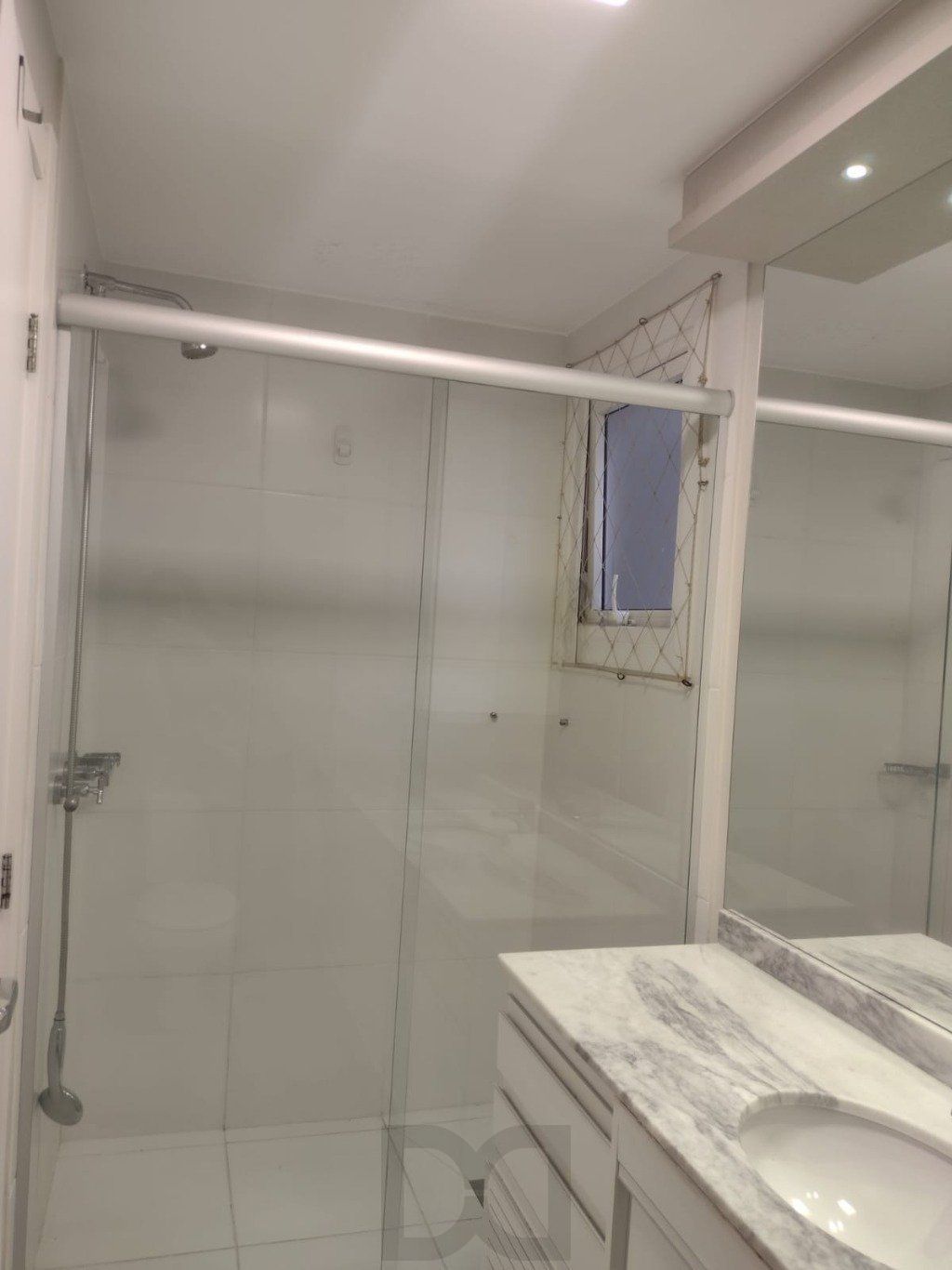 Apartamento com 3 quartos, vaga de garagem e elevador no Bairro Sao sebastiao — foto 18