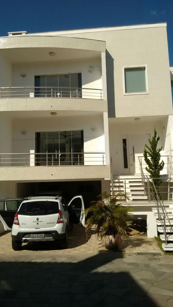 Casa em Condomínio com 3 quartos, 1 suíte e 288m² à venda no Ecoville. — foto 1