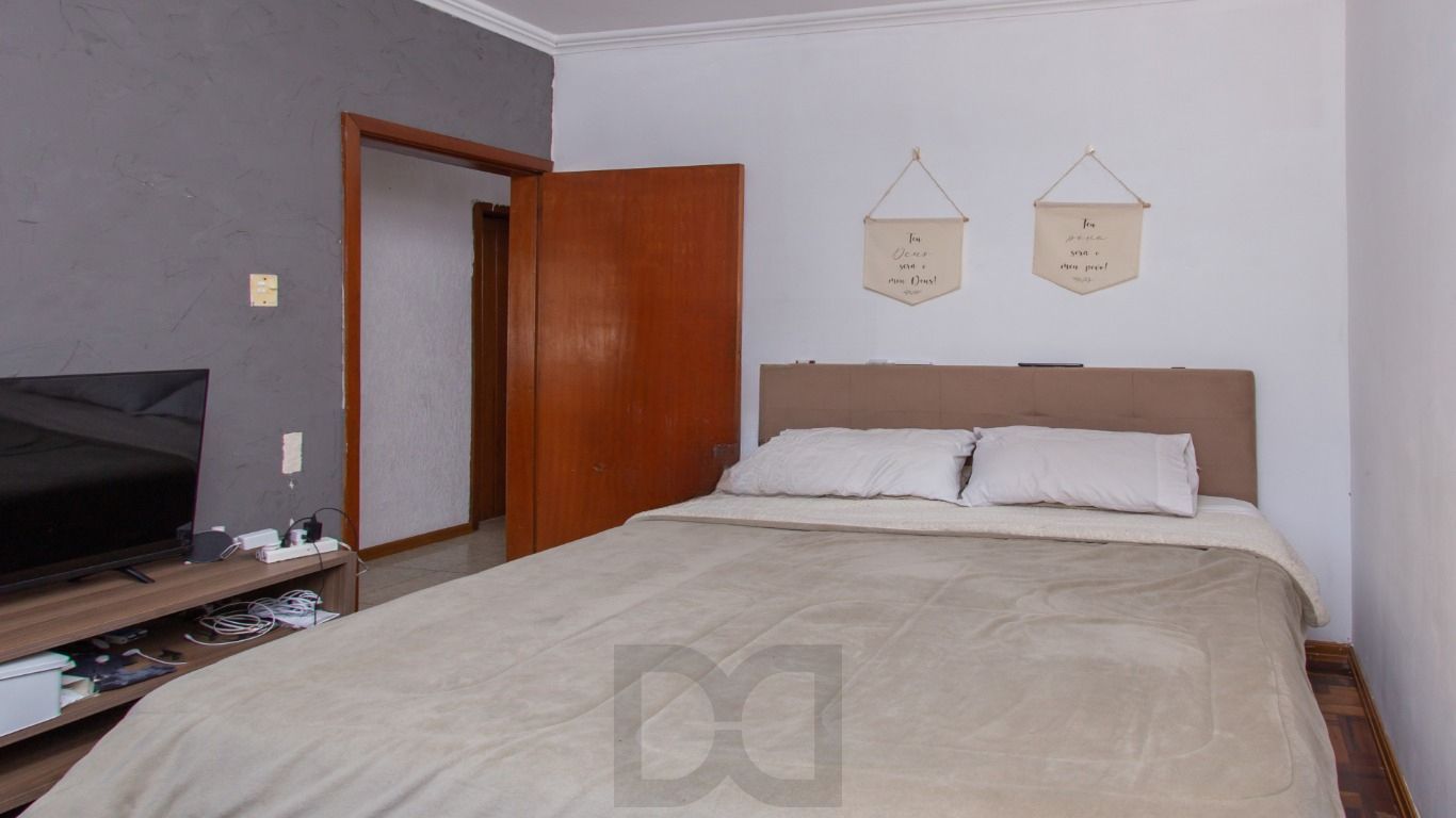 Apartamento à venda com 3 quartos e com sacada no bairro Partenon — foto 13