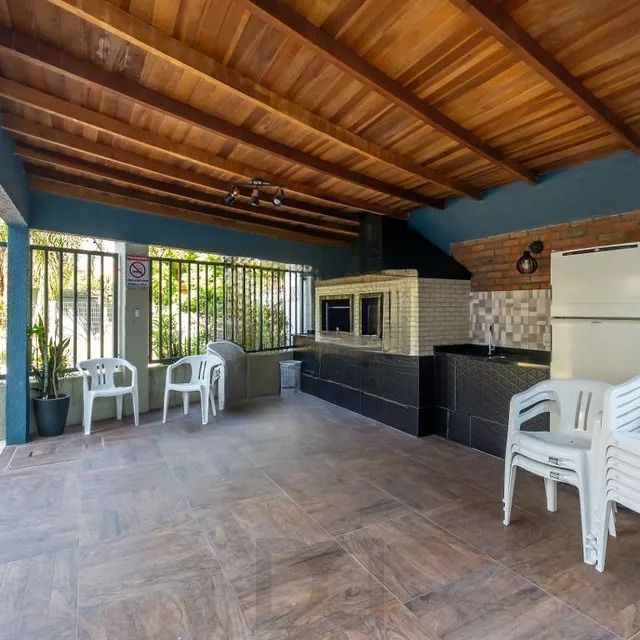 Apartamento com 2 quartos, vaga, elevador e piscina no bairro Nonoai — foto 30