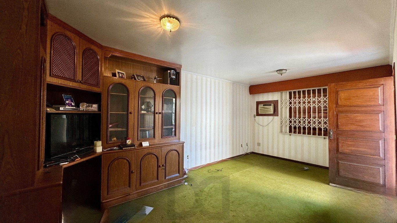 Casa com 350m², 4 quartos, 2 Suítes à venda em Azenha, Porto Alegre. — foto 16