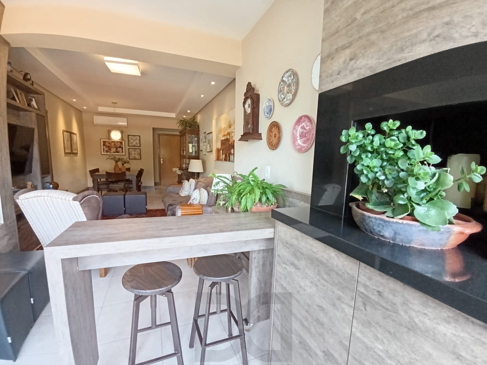 Apartamento semi mobiliado 3 quartos, elevador, 2 vagas no bairro São João. — foto 13