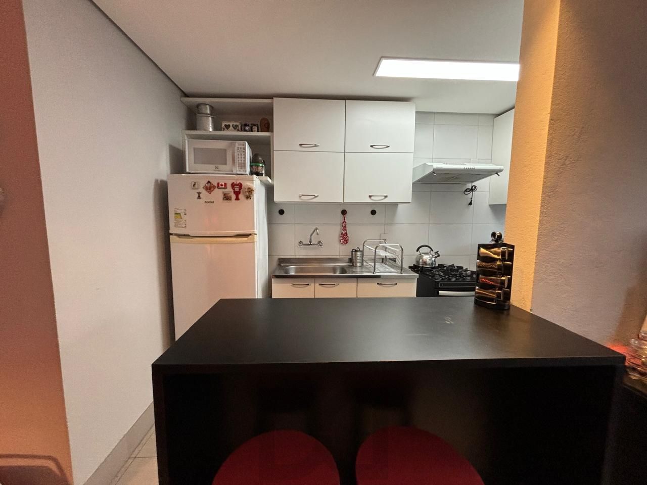 Apartamento de 2 dormitórios, elevador e 2 vagas no bairro Partenon — foto 6