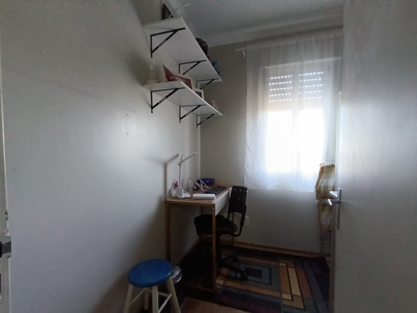 Apartamento semi mobiliado de 3 quartos e 1 vaga no bairro Sarandi. — foto 26