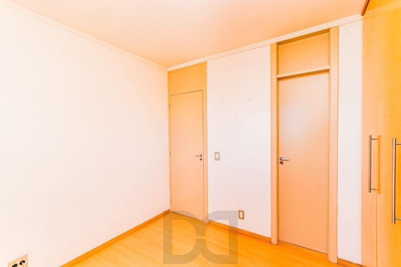 Apartamento de 2 dormitórios, elevador,1vaga de garagem, no Bairro Sarandi POA. — foto 35