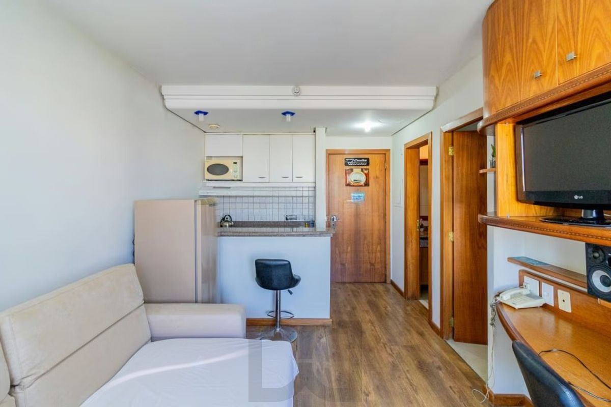 Apartamento 1 Suíte com Elevador e Vaga no Praia de Belas — foto 8