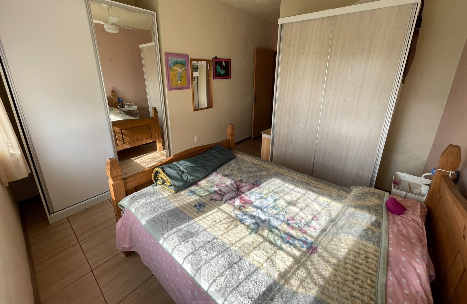 Casa com 3 quartos, suíte e 5 vagas no bairro Santo Antônio. — foto 18
