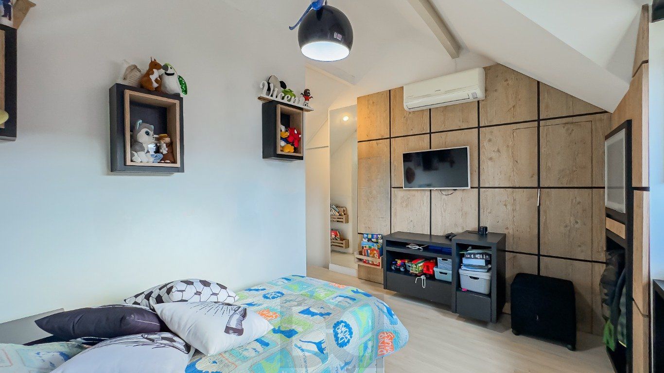 Casa com 4 quartos e 2 vagas em condomínio fechado no Bairro Ecoville. — foto 29