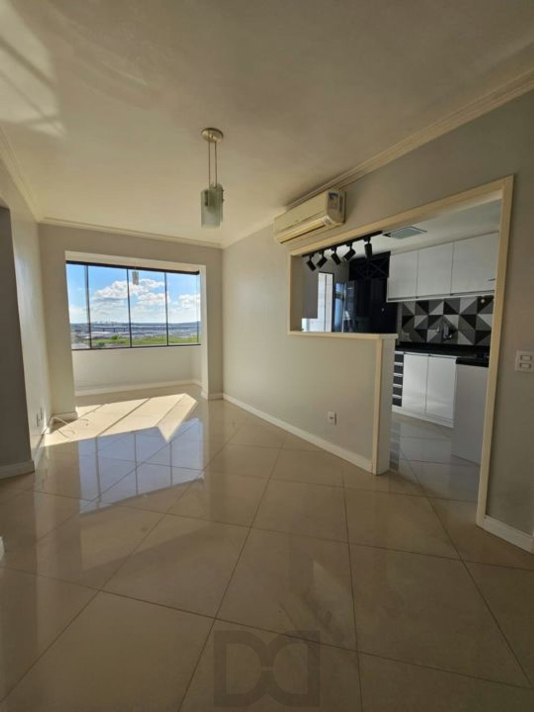Apartamento de 2 dormitórios e 1 vaga de garagem no bairro Jardim Floresta/Poa. — foto 1