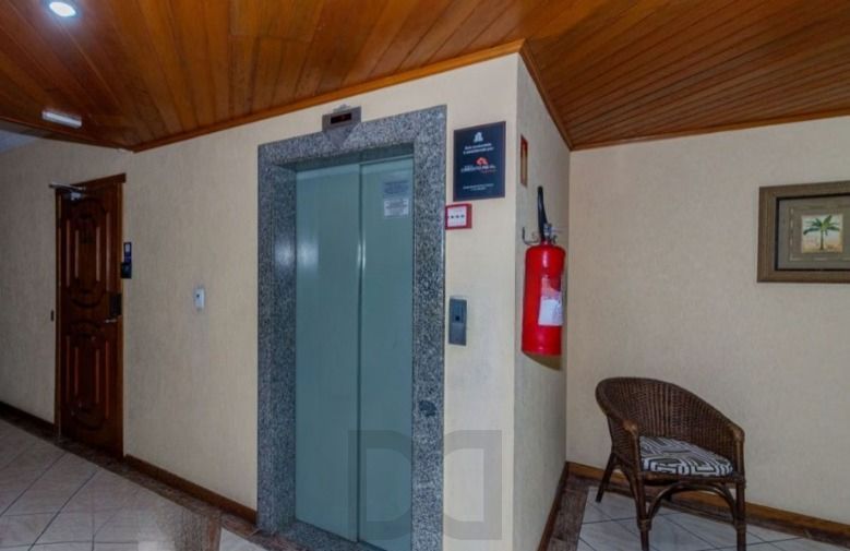 Apartamento de 2 quartos,elevador,churrasqueira no bairro Cristo Redentor — foto 29