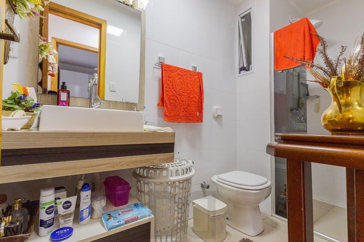 Apartamento Amplo no Rio Branco com 3 Dormitórios Próximo à UFRGS — foto 16