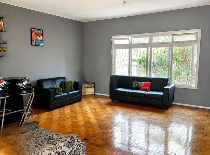 Casa de 3 quartos e 1 vaga no bairro Medianeira. — foto 3