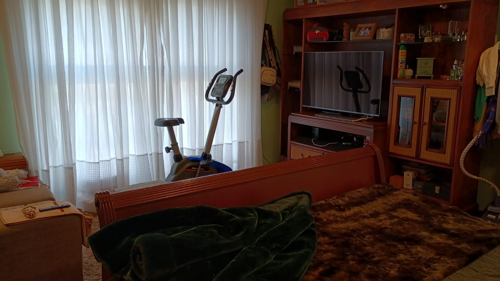 Apartamento com 3 quartos, elevador no Bairro jardim Botânico em Porto Alegre. — foto 24